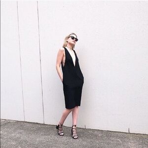 Double  deep V Dress‎